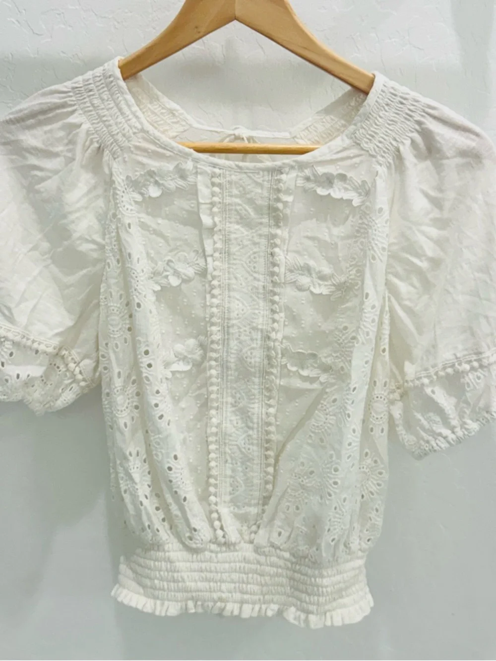 Anthropologie Freya White Eyelet Lace Puff-Sleeve Top - Women